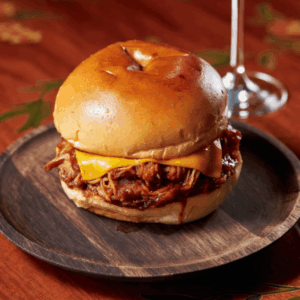 Pulled Pork Burger, BBQ pulled pork & cheddar cheese